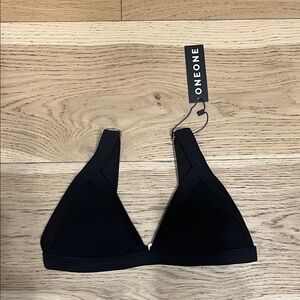 Oneone Swimwear Ribbed Black Triangle Bikini Top